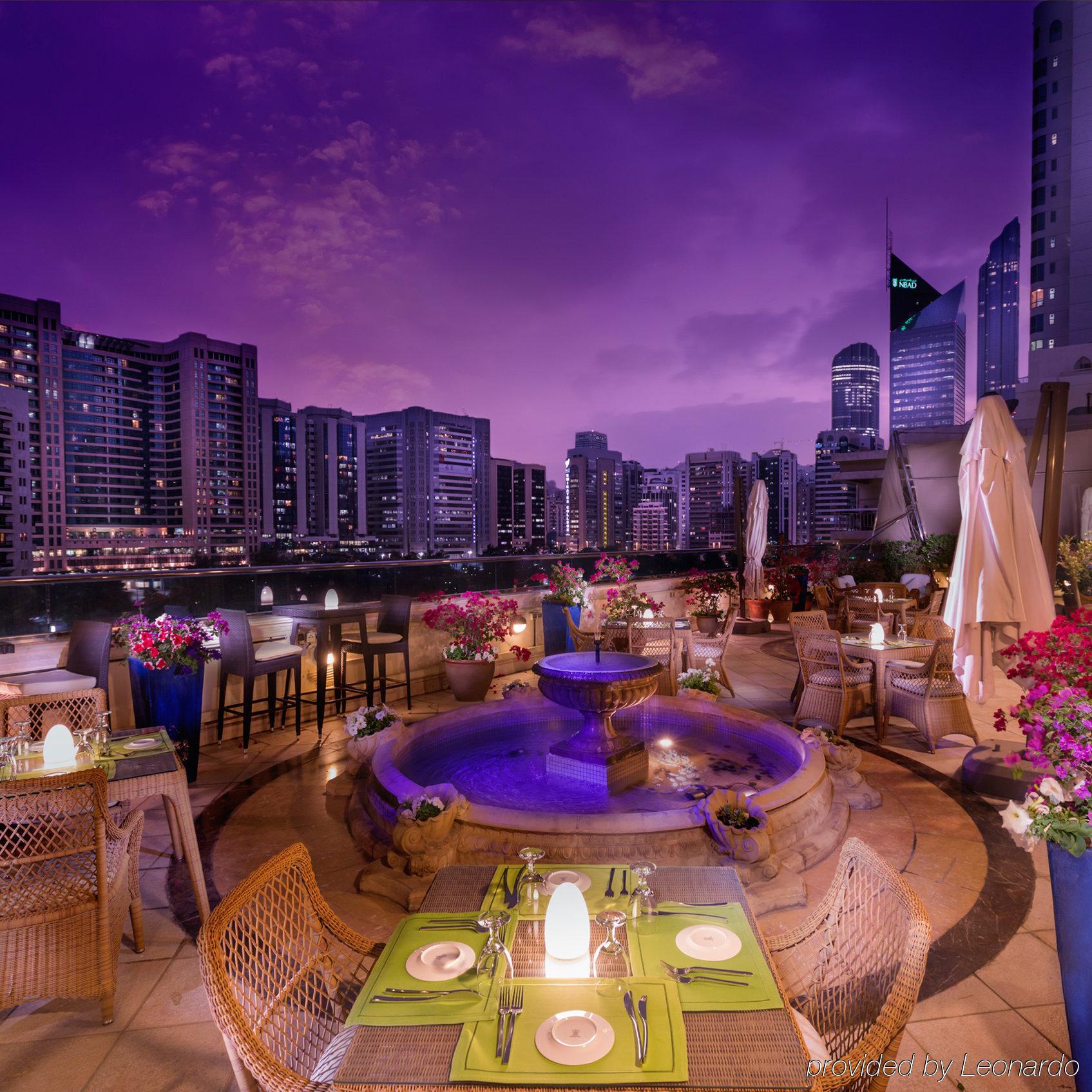 Hotel Corniche Abu Dhabi