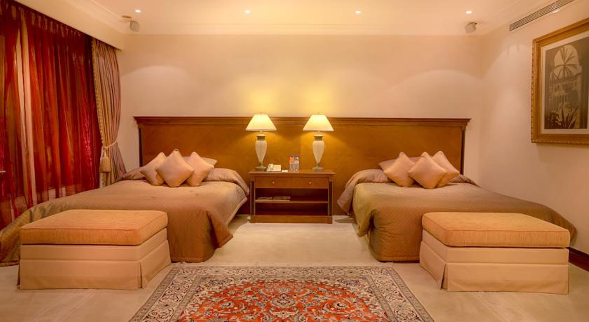 Corniche Hotel Abu Dhabi