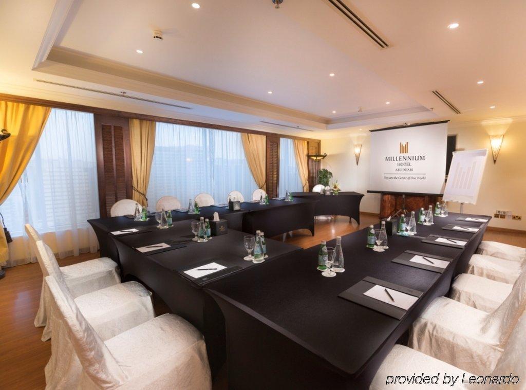 Corniche Hotel 5*