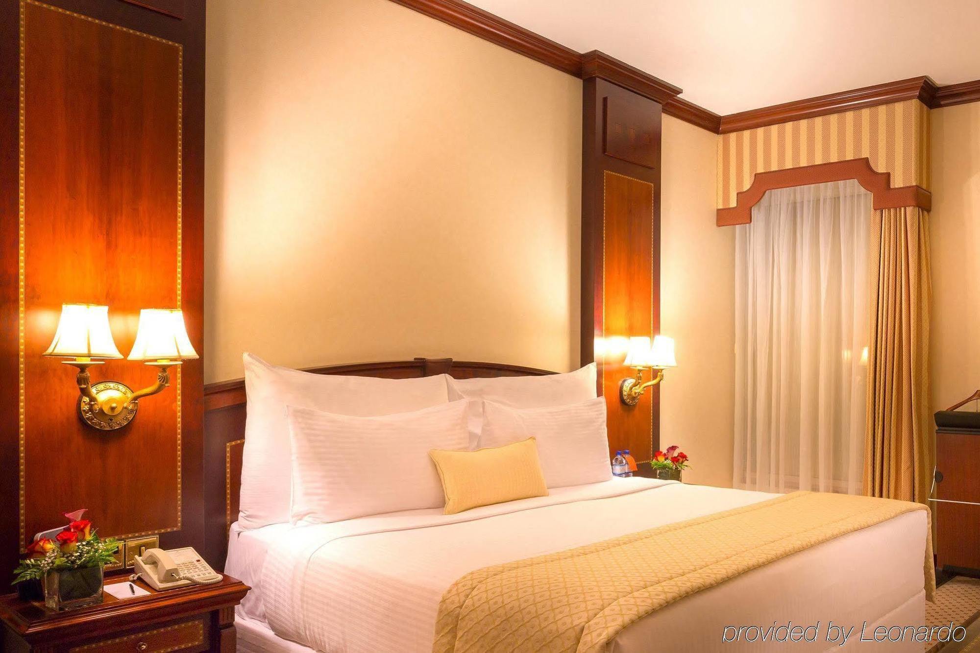 Hotel Corniche Abu Dhabi